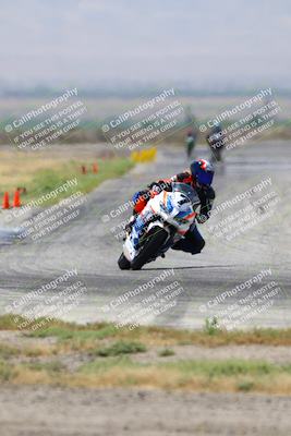 media/May-04-2025-CRA (Sun) [[aa98c8d4fa]]/Races/Race 9/